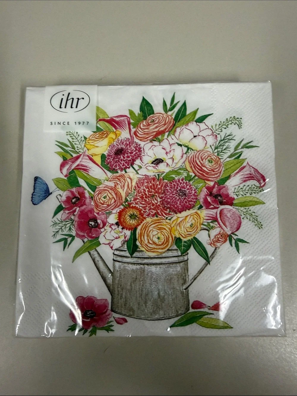ihr White Pink Yellow Green Watering Can Floral Bouquet Napkins x 4 packs